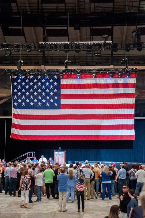 LESLIE ANNE GRAHAM Macon, GA 11/30/2015: Supporters of presidential candidate Donald Trump arrived hours early to find a place amongst the crowd at the Macon Centreplex on Monday, November 30, 2015. 